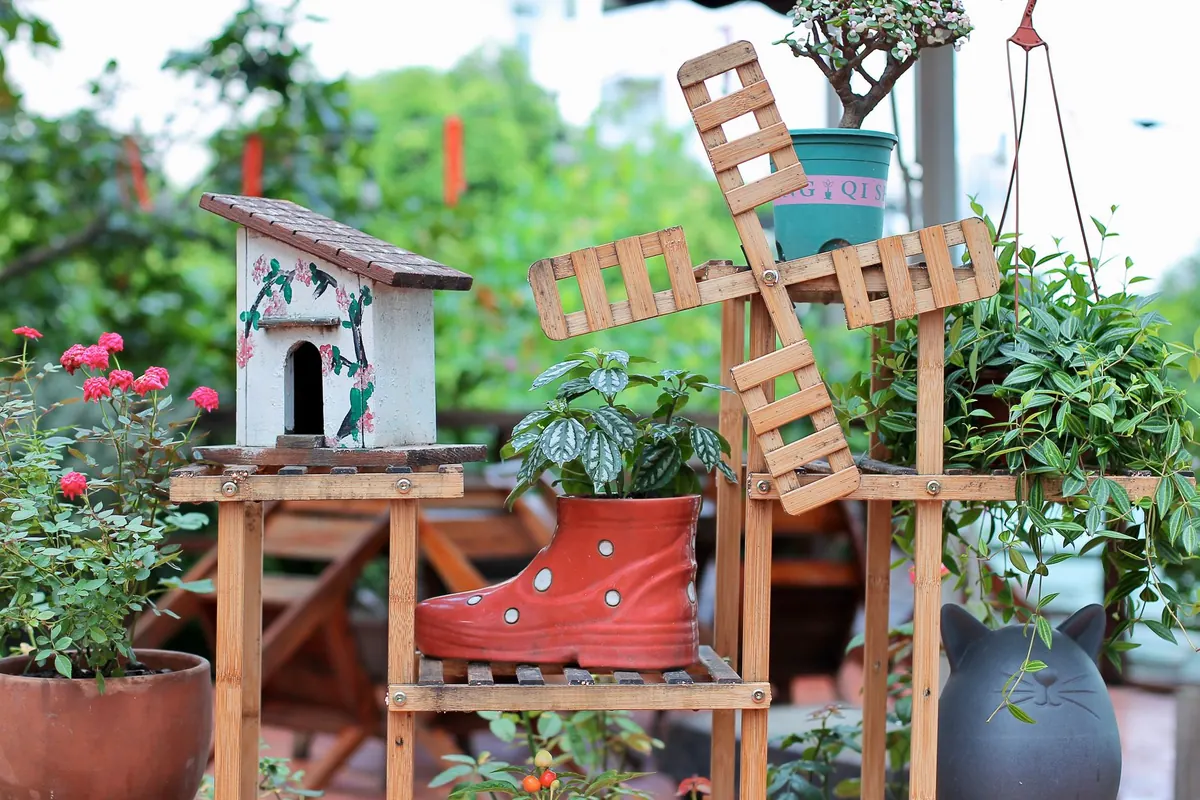 How to Choose the Best Wood for Outdoor Projects in the UK